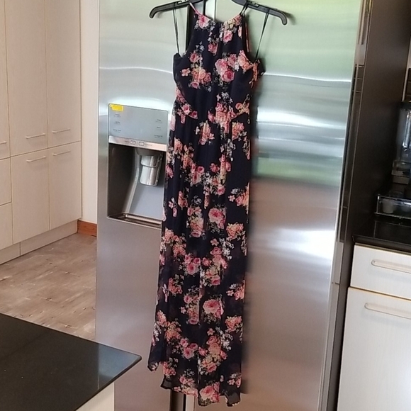 💕COTTON ON💕 Floral Chiffon Halter Maxi Dress - Picture 1 of 8